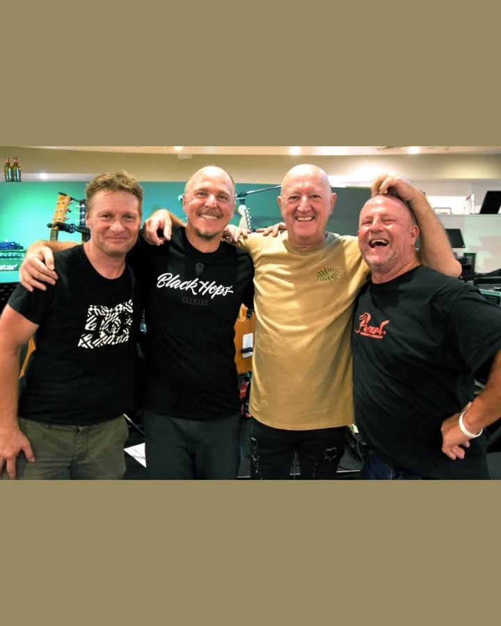 Featured image for “Wear The Fox Hat Live at Club Evans – Saturday 17th”